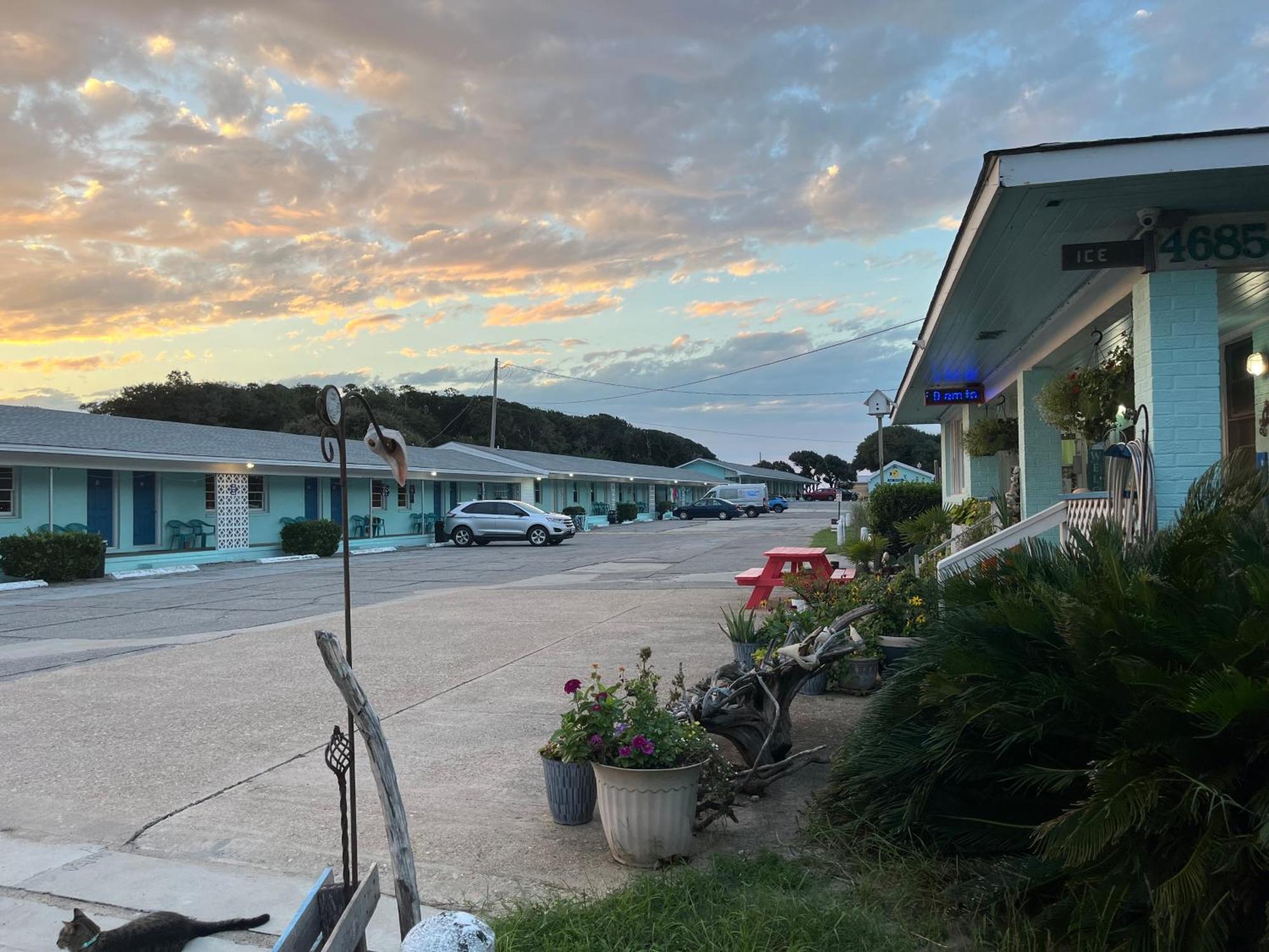 Swell Motel Бъкстън Екстериор снимка